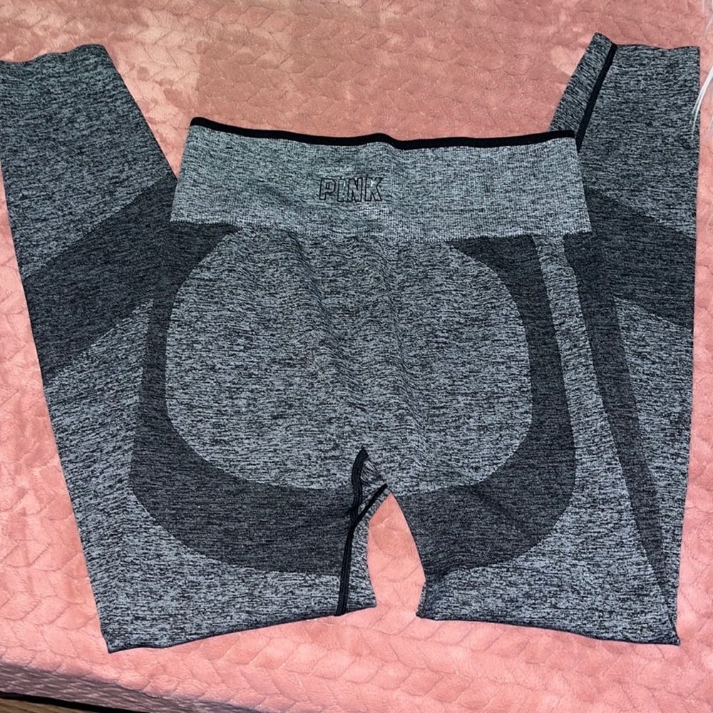 PINK leggings barely worn